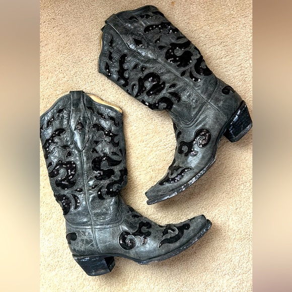 Corral Shoes - Women’s Corral Cowboy Boot